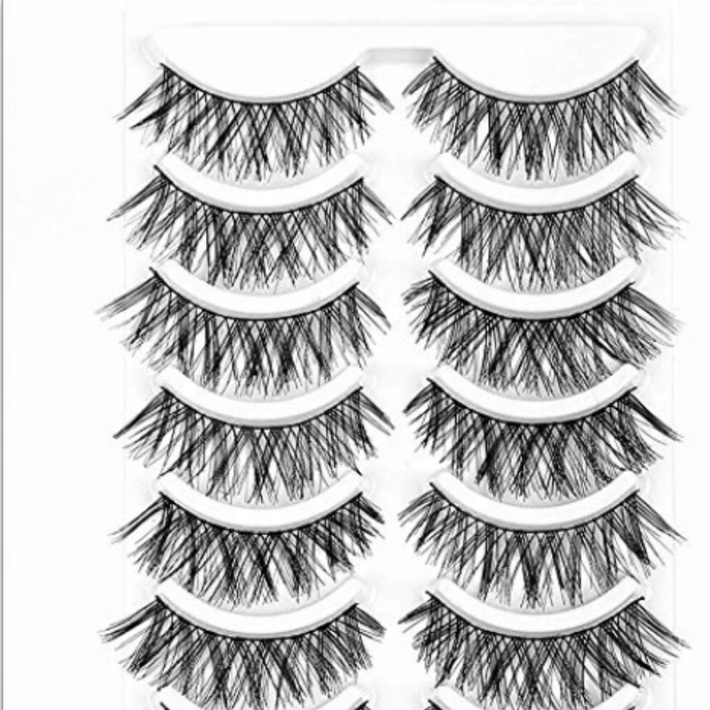 Lashes - Picture 5 of 5